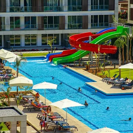Charming Flat With Shared Pool Near Beach * Trikomo